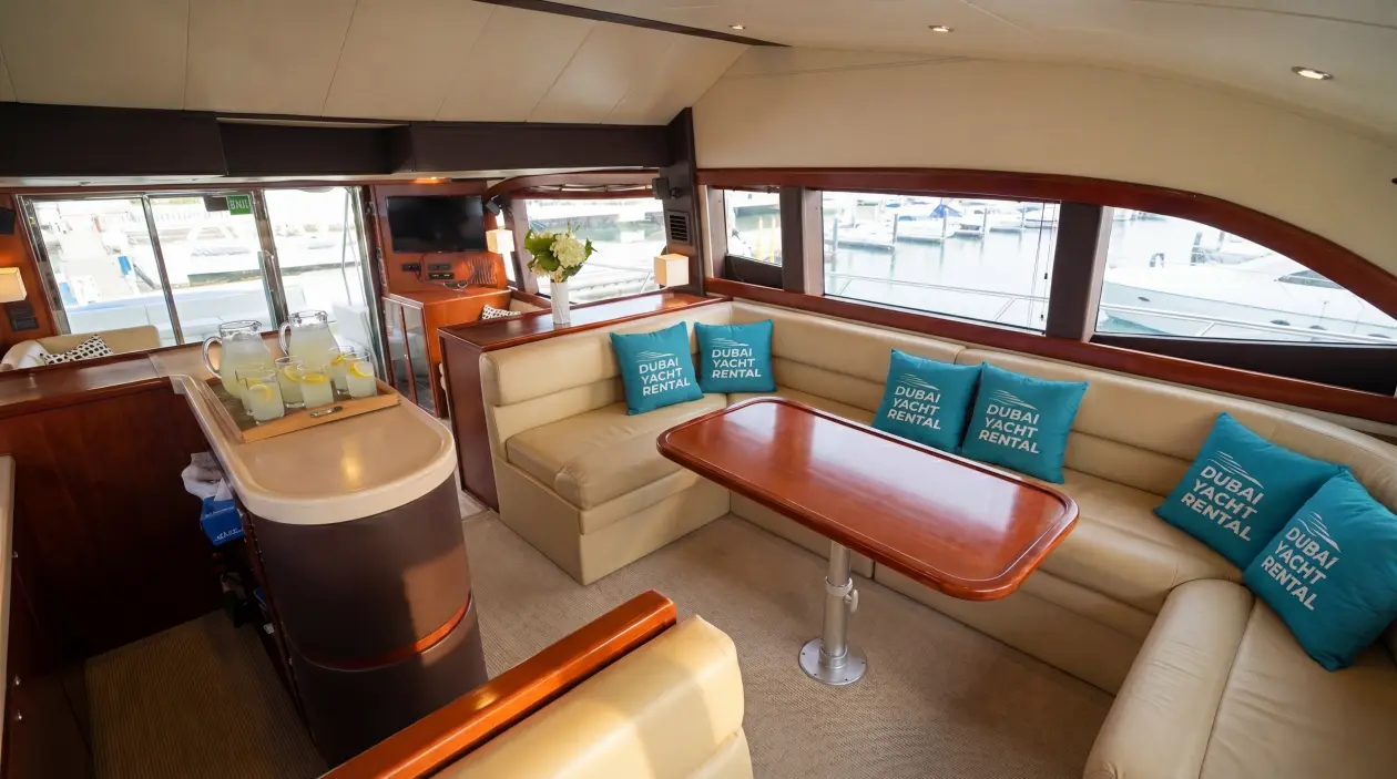 Azimut 72ft Motor Yacht, built in 2016