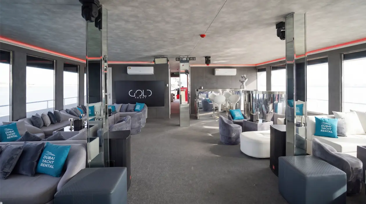 Dubai Marine 75ft Motor Yacht, refitted in 2024