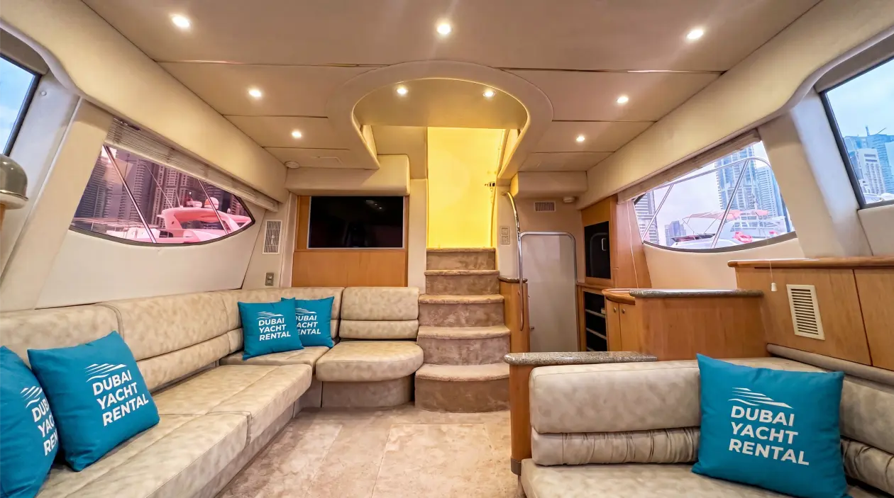 Maxum Marine 48ft Motor Yacht, built in 2001