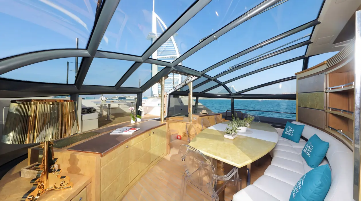 Baia 101ft Motor Yacht, refitted in 2016