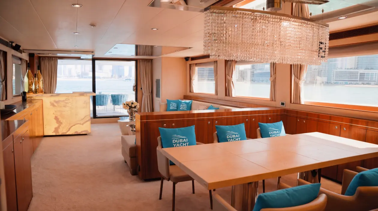 Horizon Yachts 98ft Motor Yacht, refitted in 2023