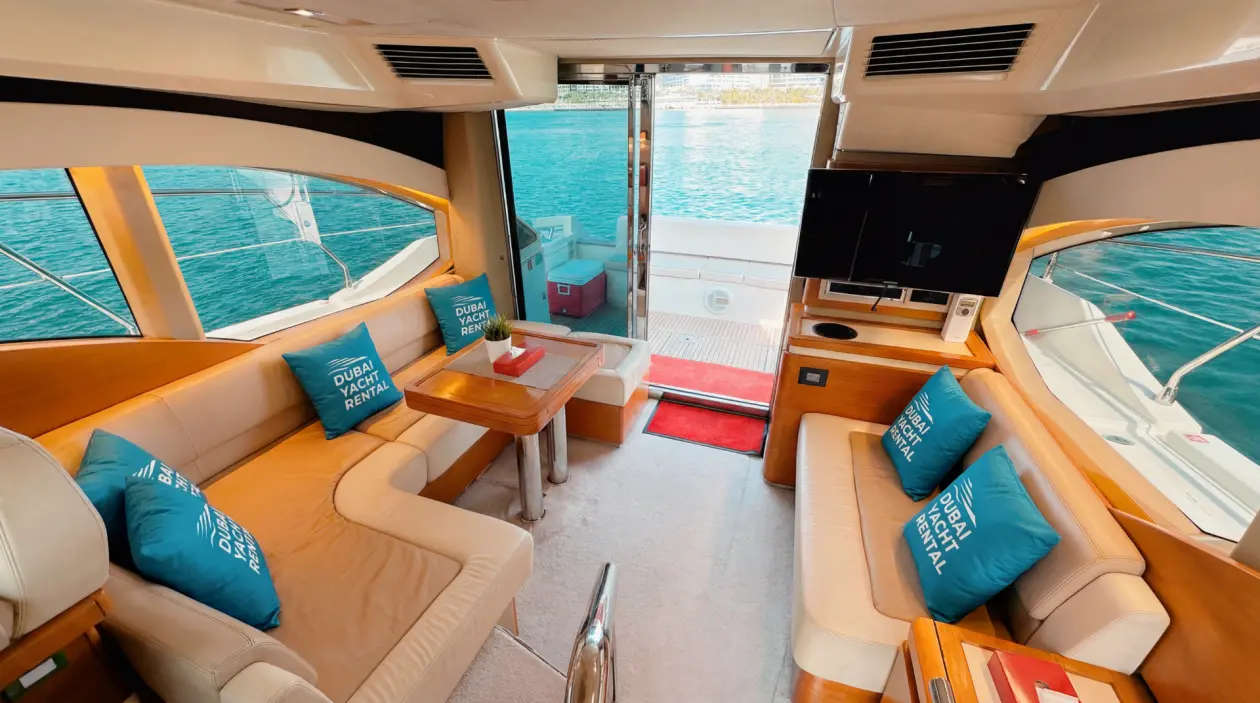 Azimut B-50ft Motor Yacht, built in 2020