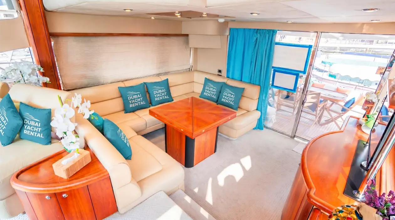 Sunseeker 70ft Motor Yacht, refitted in 2023