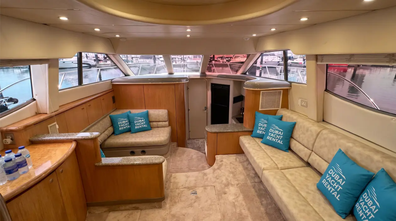 Maxum Marine 48ft Motor Yacht, built in 2001