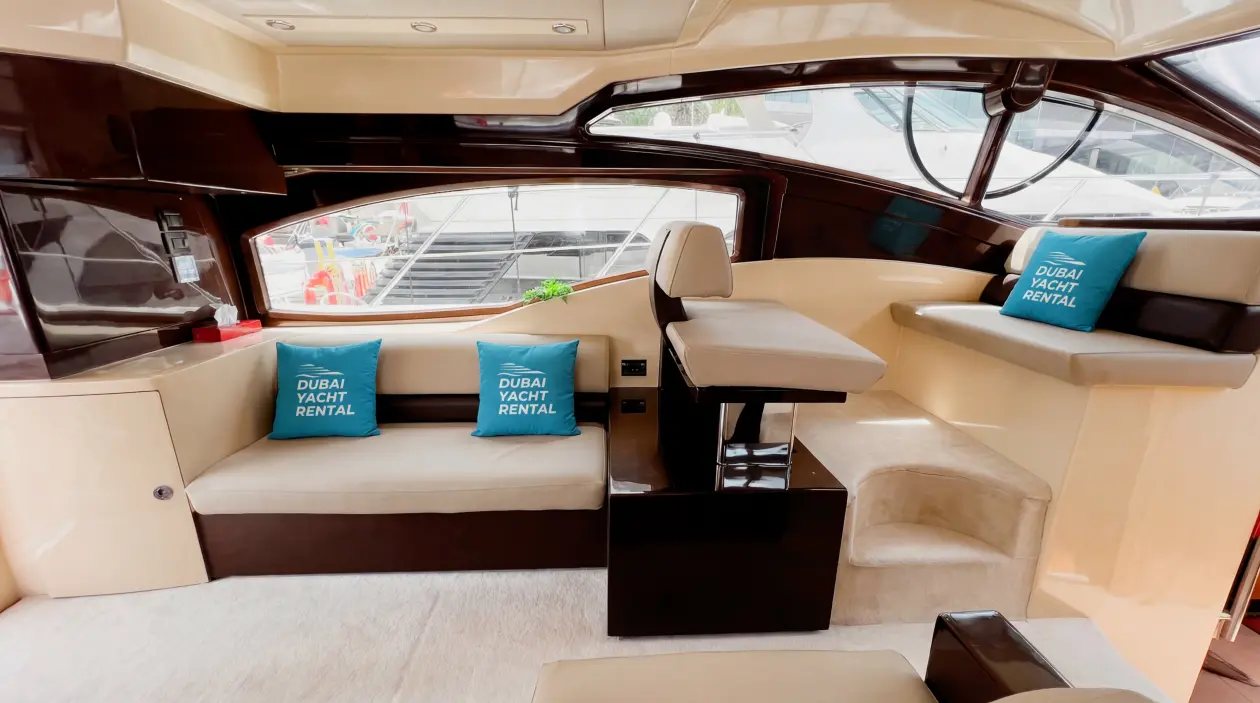 Azimut 50ft Motor Yacht, refitted in 2021