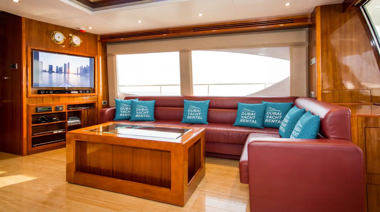 Duretti 90ft Motor Yacht, refitted in 2022