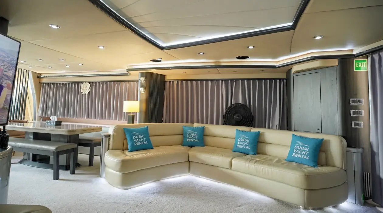 Sunseeker 90ft Motor Yacht, refitted in 2020