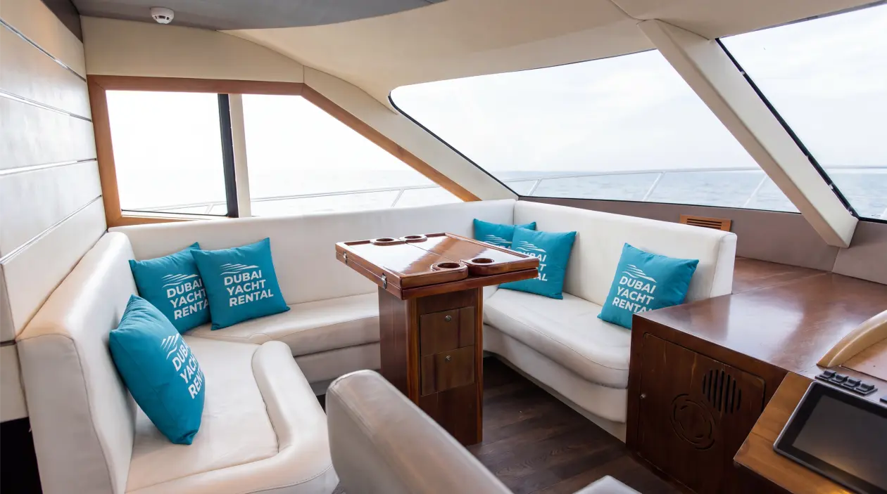 Dubai Marine 95ft Motor Yacht, refitted in 2022