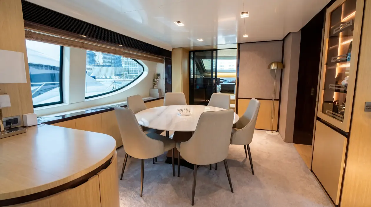 Azimut S-88ft Motor Yacht, refitted in 2024