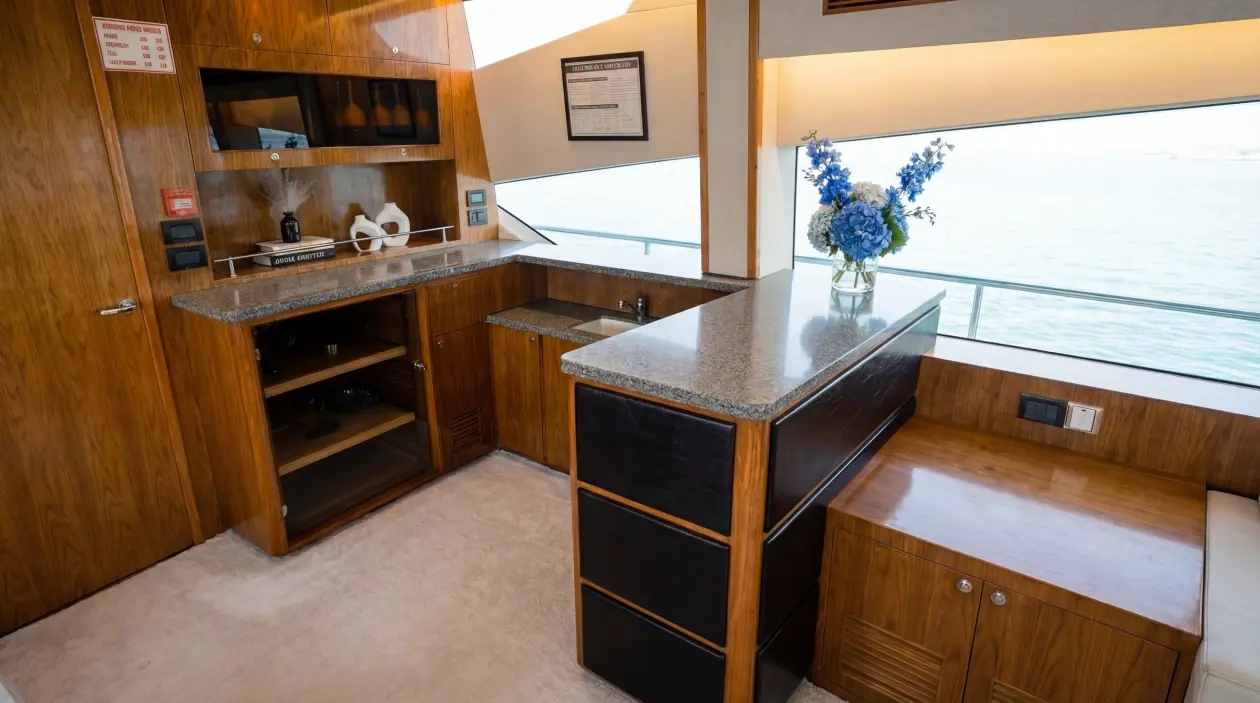 Heysea 82ft Motor Yacht, built in 2012