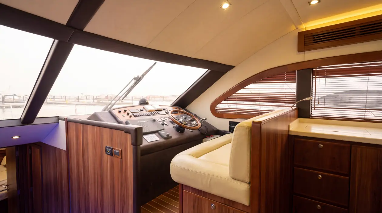 Azimut 72ft Motor Yacht, built in 2016