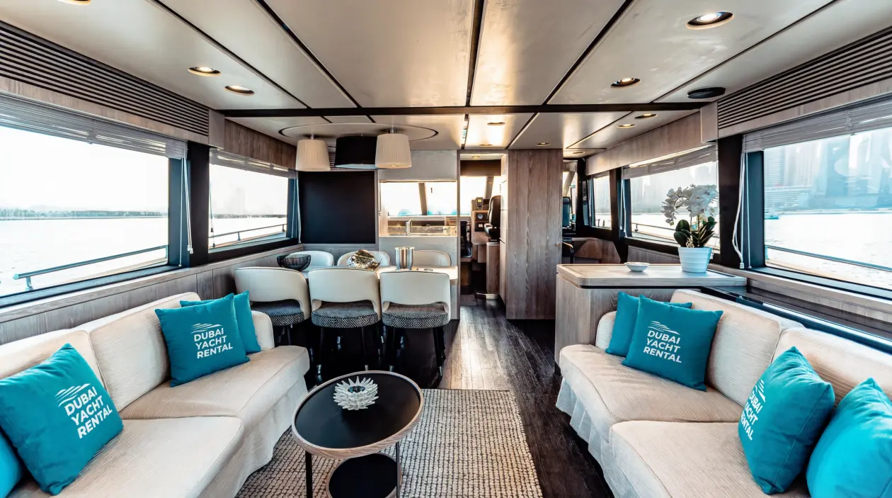 Azimut M-66ft Motor Yacht, built in 2022