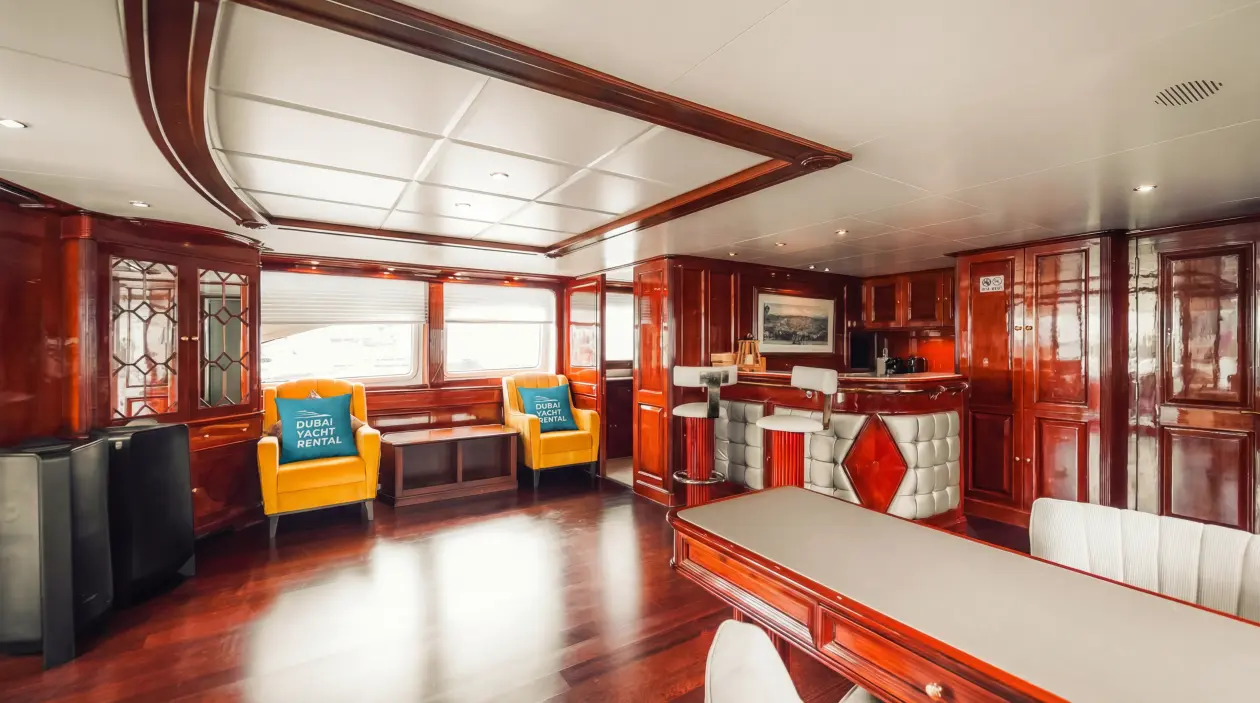 Benetti 115ft Motor Yacht, refitted in 2007