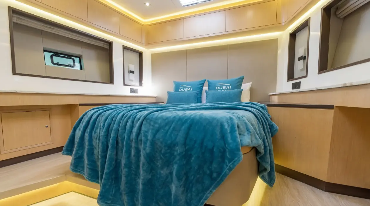 New Skywalker T-62 ft Power Catamaran, built in 2023