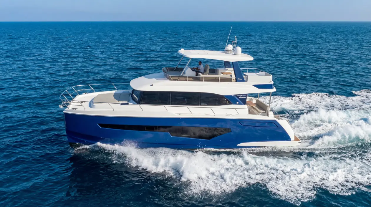 New Skywalker T-62 ft Power Catamaran, built in 2023