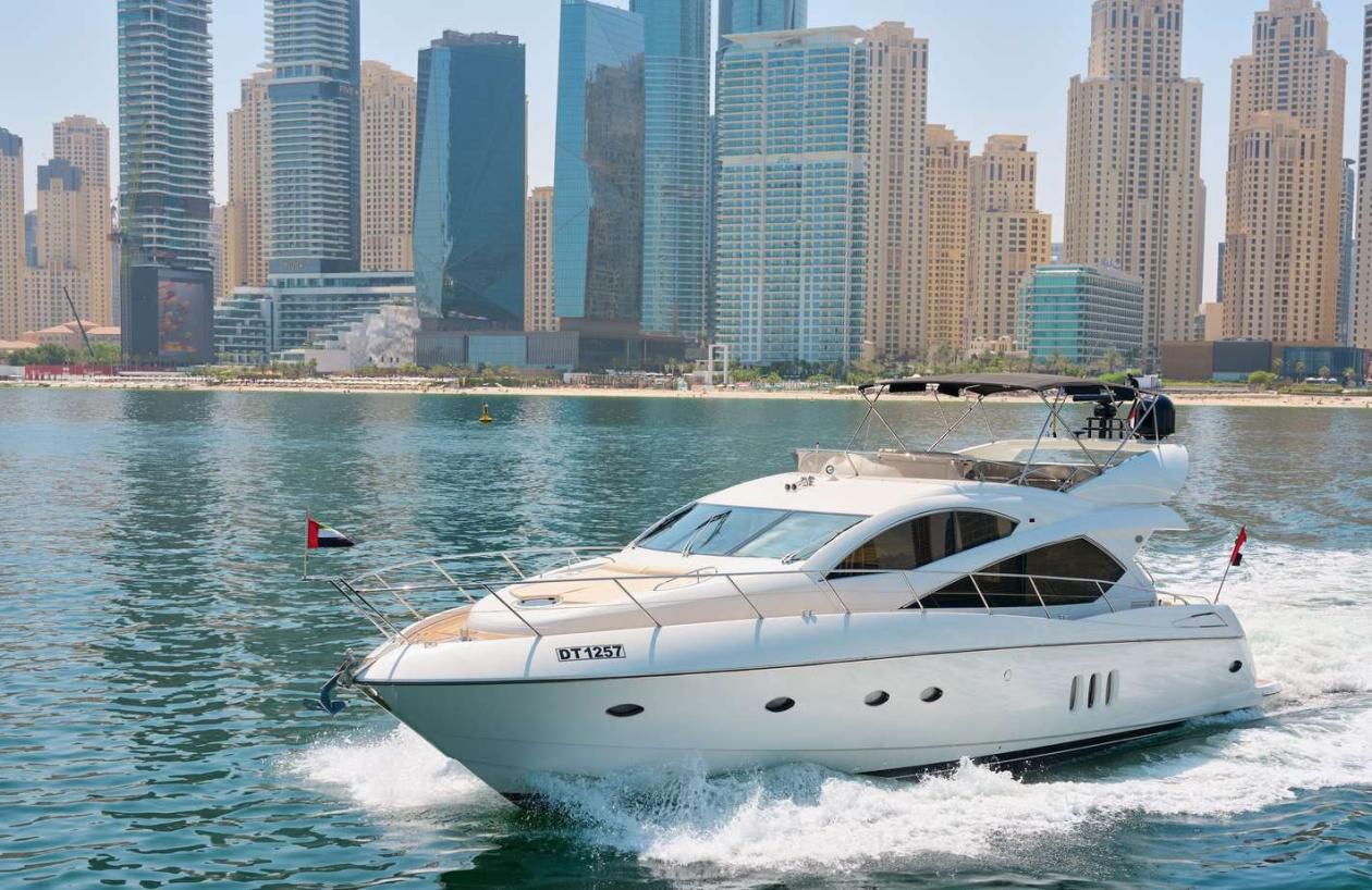 Sunseeker 70 ft, refitted 2024